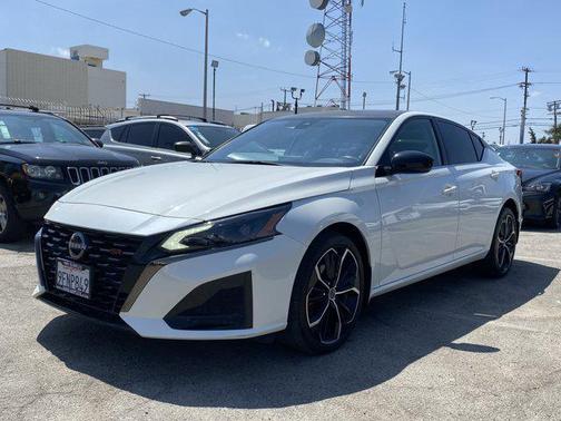2023 Nissan Altima SR Intelligent AWD