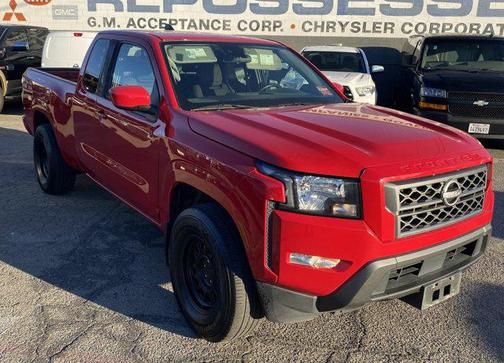 2022 Nissan Frontier SV