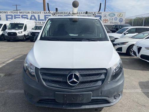 2018 Mercedes-Benz Metris Base