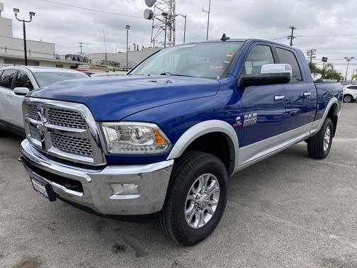 Blue Streak Pearlcoat 2014 RAM 2500 Laramie