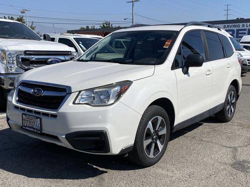 2017 Subaru Forester 2.5i