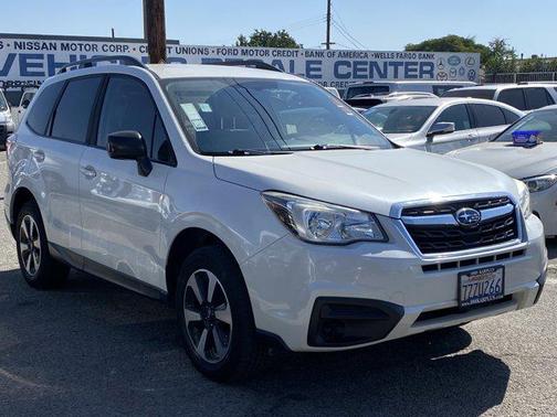 2017 Subaru Forester 2.5i