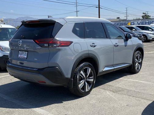 2021 Nissan Rogue SL