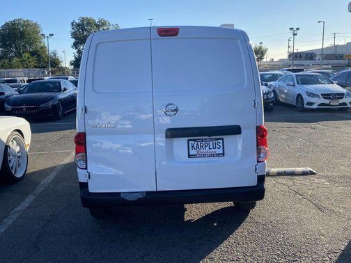 2018 Nissan NV200 S