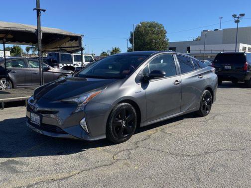 2017 Toyota Prius Four Touring