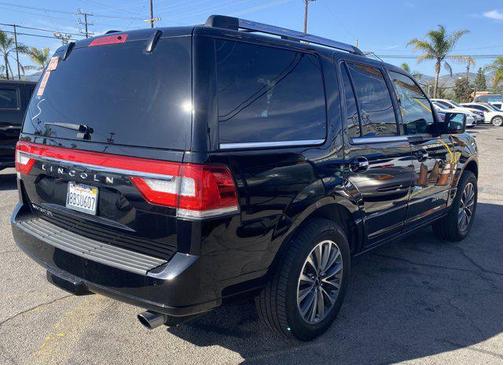2017 Lincoln Navigator Select