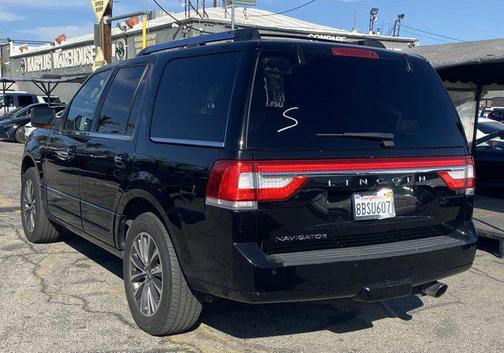 2017 Lincoln Navigator Select
