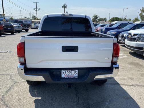 2020 Toyota Tacoma SR5