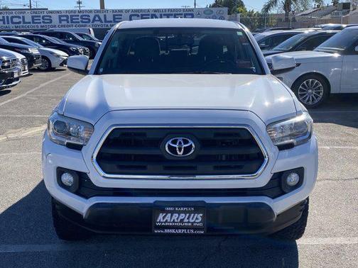 2017 Toyota Tacoma SR5