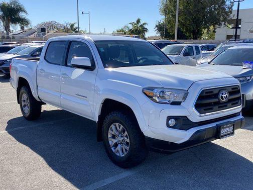 2017 Toyota Tacoma SR5