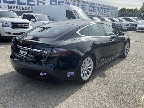 2018 Tesla Model S 75D