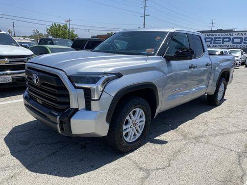2022 Toyota Tundra SR5