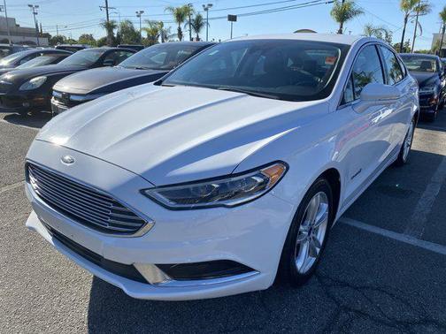 2018 Ford Fusion Hybrid SE