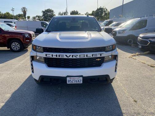 Summit White 2020 Chevrolet Silverado 1500 Custom