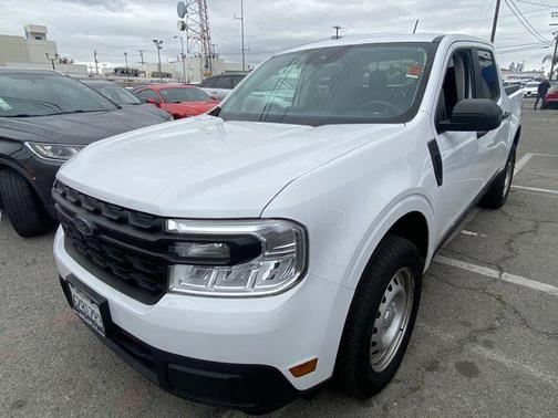 2022 Ford Maverick XL