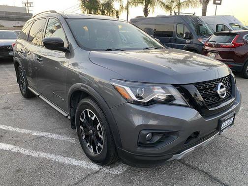 2020 Nissan Pathfinder SV 2WD