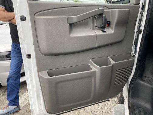2018 Chevrolet Express 2500 Work Van