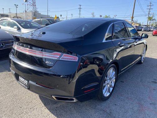 2016 Lincoln MKZ Hybrid Base