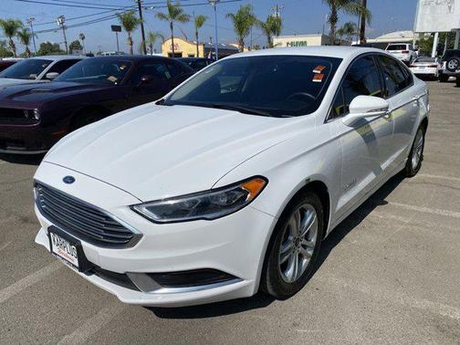 2018 Ford Fusion Hybrid SE