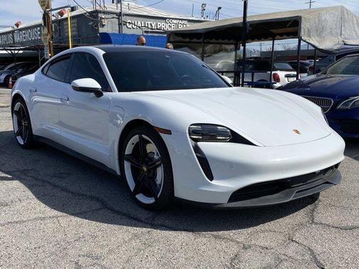2022 Porsche Taycan RWD
