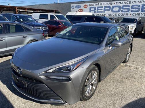 2022 Toyota Mirai Base