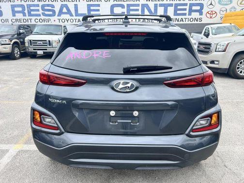 2020 Hyundai KONA SEL Plus