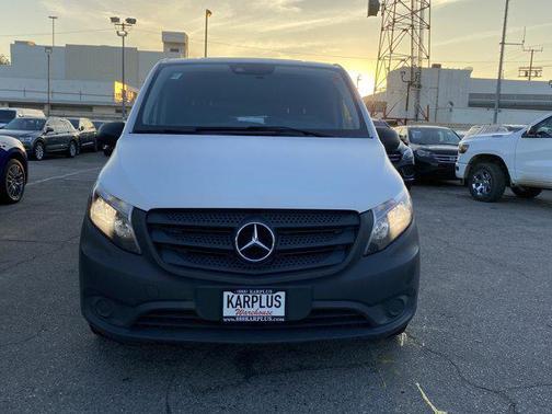 2018 Mercedes-Benz Metris Base