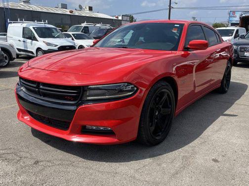 2016 Dodge Charger Road/Track