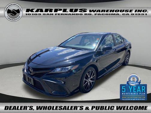 2022 Toyota Camry SE