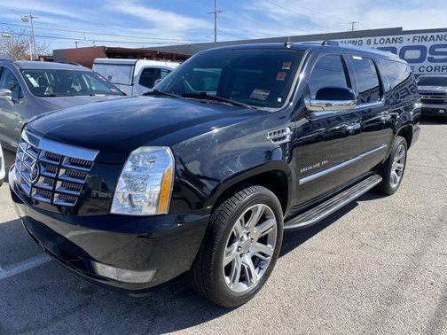 2013 Cadillac Escalade ESV Luxury