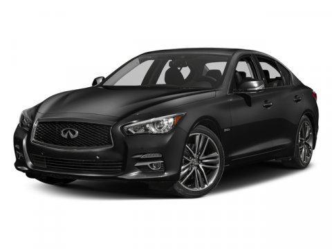 2017 INFINITI Q50 Hybrid Base