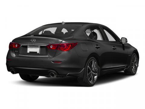 2017 INFINITI Q50 Hybrid Base