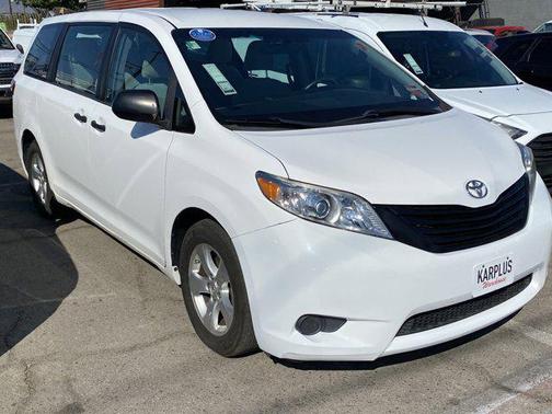 2016 Toyota Sienna L