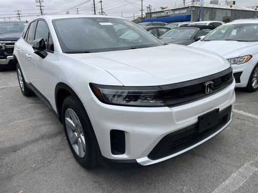 Snowfall Pearl 2024 Honda Prologue EX