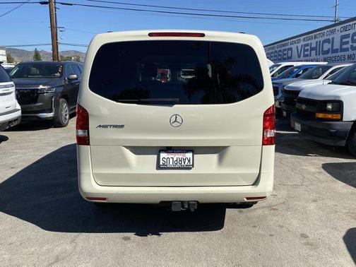 2022 Mercedes-Benz Metris Base