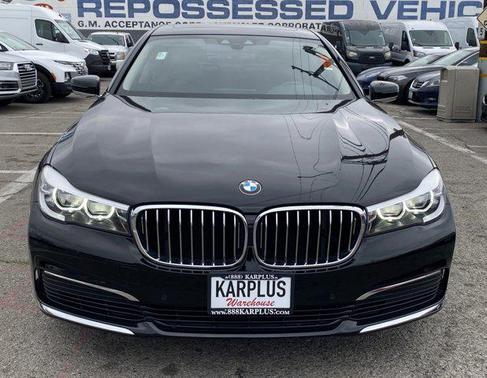 2019 BMW 740 740i