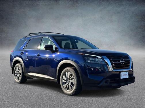 2025 Nissan Pathfinder SV 4WD