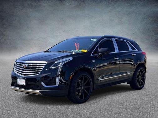Stellar Black Metallic 2017 Cadillac XT5 Platinum