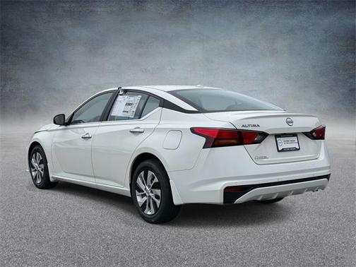 2025 Nissan Altima S FWD