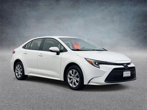 2025 Toyota Corolla Hybrid LE