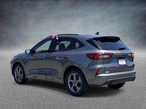 Carbonized Gray Metallic 2024 Ford Escape ST-Line