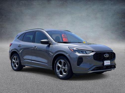 Carbonized Gray Metallic 2024 Ford Escape ST-Line