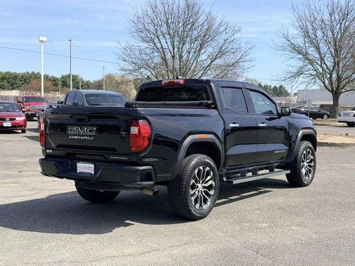 2024 GMC Canyon Denali