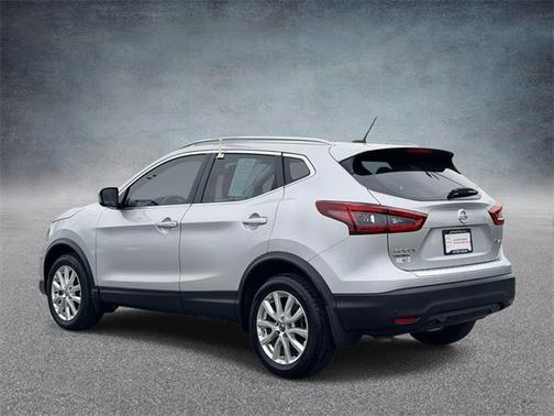 2022 Nissan Rogue Sport SV