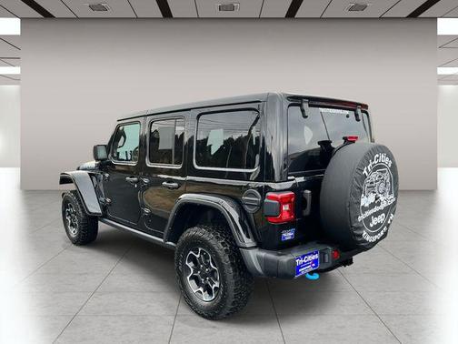 Black Clearcoat 2023 Jeep Wrangler 4xe Rubicon