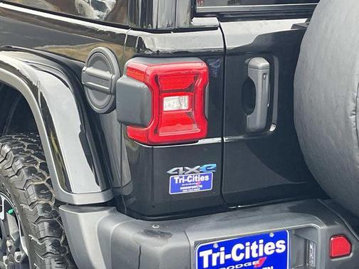 Black Clearcoat 2023 Jeep Wrangler 4xe Rubicon