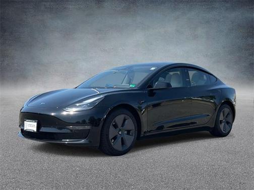 2022 Tesla Model 3 Standard Range