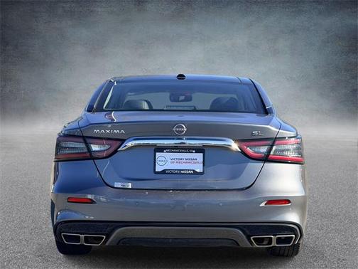 2023 Nissan Maxima SL