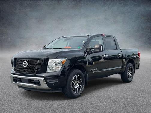 2021 Nissan Titan SV