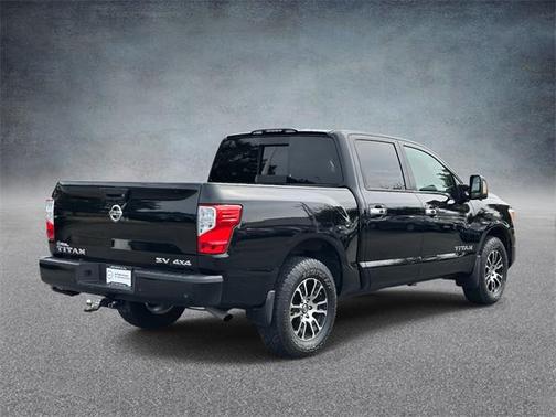 2021 Nissan Titan SV